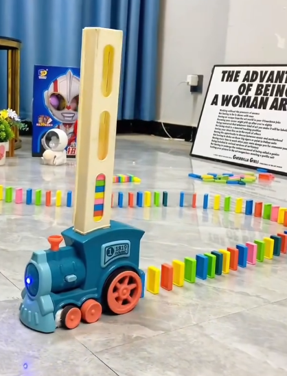 Electric Domino Train Car Set